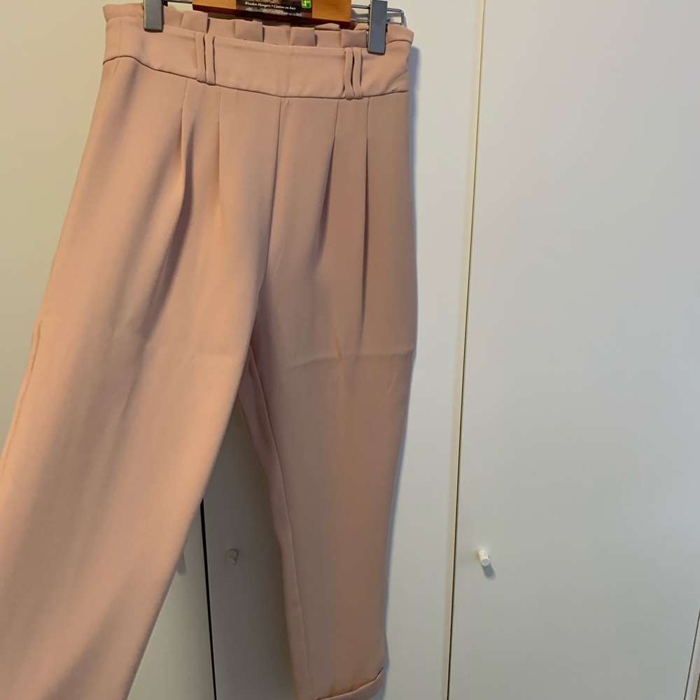 High waist ruffle - Picture 2 of 13